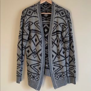 Geometric Print Cardigan